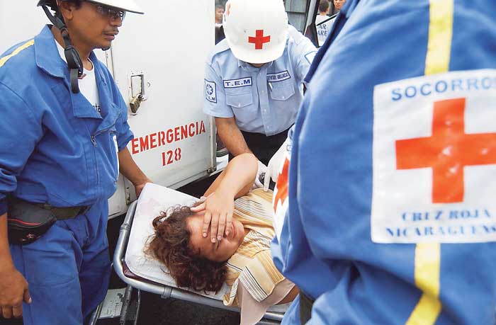 Cruz Roja, Además de atender a las víctimas de accidentes